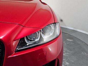 JAGUAR F-PACE 2.0 D180 R-Sport Auto AWD Euro 6 (s/s) 5dr