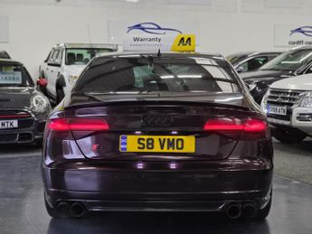 AUDI S8 4.0 TFSI V8