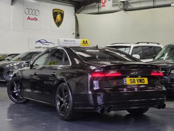 AUDI S8 4.0 TFSI V8