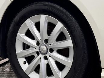 MERCEDES-BENZ A CLASS 1.6 A180 BlueEfficiency SE