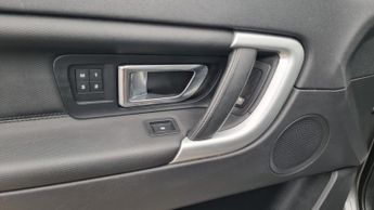 LAND ROVER DISCOVERY SPORT 2.0 TD4 HSE Dynamic Lux