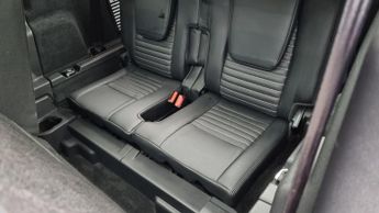 LAND ROVER DISCOVERY SPORT 2.0 TD4 HSE Dynamic Lux