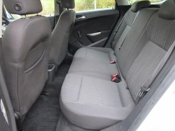 VAUXHALL ASTRA 1.7 CDTi ecoFLEX Exclusiv