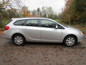 VAUXHALL ASTRA 1.7 CDTi ecoFLEX Exclusiv