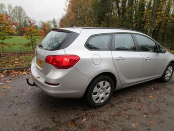 VAUXHALL ASTRA 1.7 CDTi ecoFLEX Exclusiv