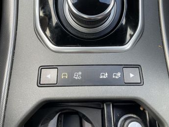 LAND ROVER RANGE ROVER EVOQUE 2.0 TD4 HSE Dynamic