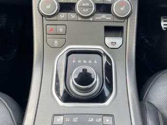 LAND ROVER RANGE ROVER EVOQUE 2.0 TD4 HSE Dynamic