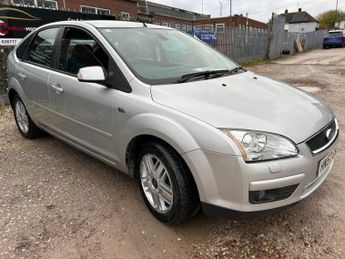 FORD FOCUS 1.6 Ghia