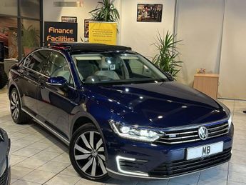 VOLKSWAGEN PASSAT 1.4 TSI GTE Advance