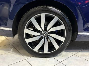 VOLKSWAGEN PASSAT 1.4 TSI GTE Advance