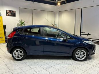 FORD FIESTA 1.4 Zetec