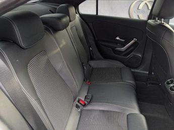 MERCEDES-BENZ A CLASS 1.3 A200 Sport 7G-DCT Euro 6 (s/s) 4dr