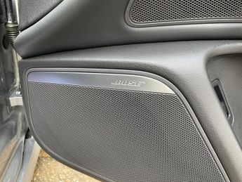 AUDI A6 AVANT 3.0 TDI V6 Black Edition