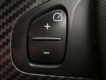 RENAULT CAPTUR 1.5 dCi Signature EDC Euro 5 5dr