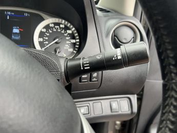 NISSAN NAVARA 2.3 dCi N-Guard