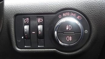 VAUXHALL ASTRA 2.0 CDTi SE