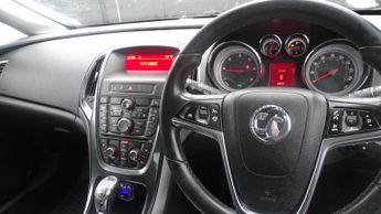 VAUXHALL ASTRA 2.0 CDTi SE