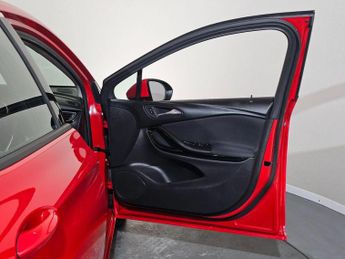 VAUXHALL ASTRA 1.6 CDTi BlueInjection SRi Euro 6 (s/s) 5dr