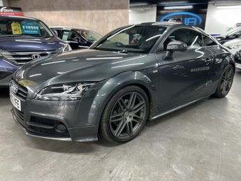 Audi TT 2.0 TDI Black Edition