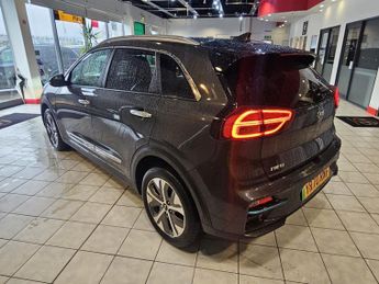 KIA NIRO 64kWh 4+