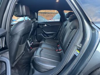 AUDI A6 AVANT 2.0 TDI ultra Black Edition