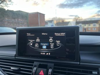 AUDI A6 AVANT 2.0 TDI ultra Black Edition