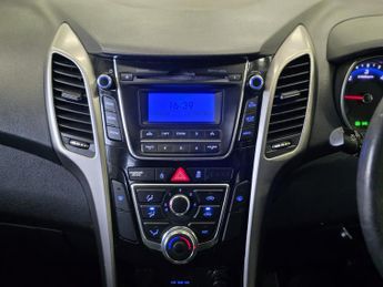 HYUNDAI I30 1.6 CRDi Active