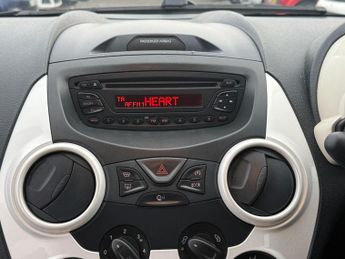 FORD KA 1.2 Zetec Black Edition Euro 6 (s/s) 3dr