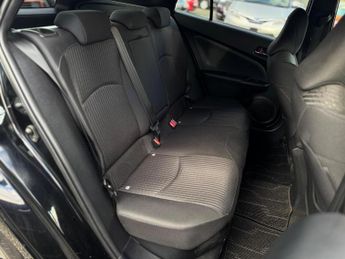 TOYOTA PRIUS 1.8 Automatic Hybrid Euro 6 (s/s) 5dr