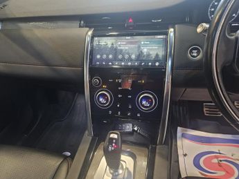 LAND ROVER DISCOVERY SPORT 2.0 D180 MHEV R-Dynamic SE