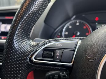 AUDI Q5 3.0 TDI V6 S line Plus