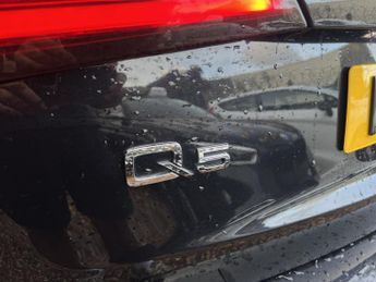 AUDI Q5 3.0 TDI V6 S line Plus