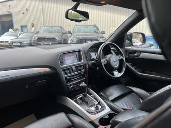 AUDI Q5 3.0 TDI V6 S line Plus