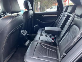 AUDI Q5 3.0 TDI V6 S line Plus