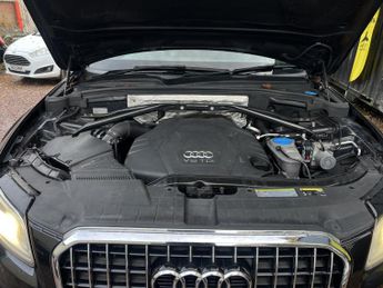 AUDI Q5 3.0 TDI V6 S line Plus