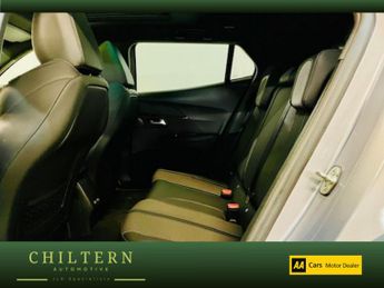 PEUGEOT 2008 1.2 PureTech GT