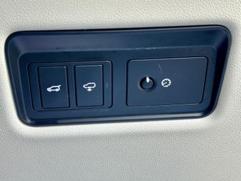 LAND ROVER RANGE ROVER 3.0 TD V6 Vogue