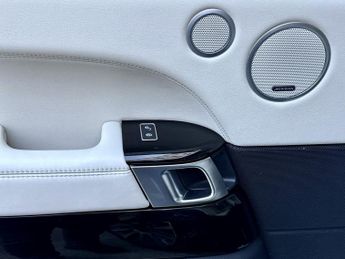 LAND ROVER RANGE ROVER 3.0 TD V6 Vogue