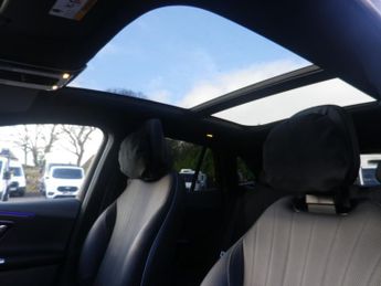 MERCEDES-BENZ EQE 25 Plate EQE 350+ 96kWh AMG Line Night Edition Plus