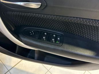 BMW 1 SERIES 1.6 116d EfficientDynamics 5-door