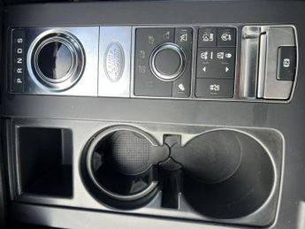 LAND ROVER DISCOVERY 3.0 Si6 V6 SE