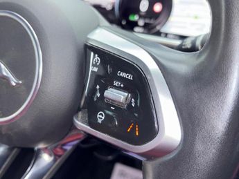 JAGUAR I-Pace 400 90kWh HSE Auto 4WD 5dr
