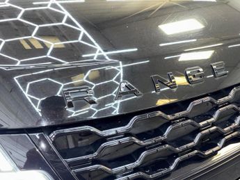 LAND ROVER RANGE ROVER EVOQUE 2.0 D240 R-Dynamic SE Auto 4WD Euro 6 (s/s) 5dr