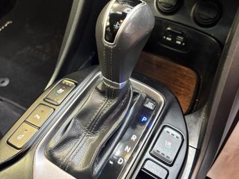 HYUNDAI SANTA FE 2.2 CRDi Premium SE Auto 4WD Euro 5 5dr (7 seat)