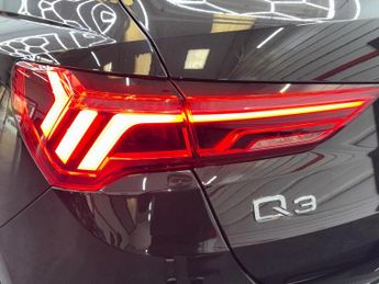 AUDI Q3 2.0 TDI 35 S line S Tronic Euro 6 (s/s) 5dr