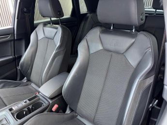 AUDI Q3 2.0 TDI 35 S line S Tronic Euro 6 (s/s) 5dr