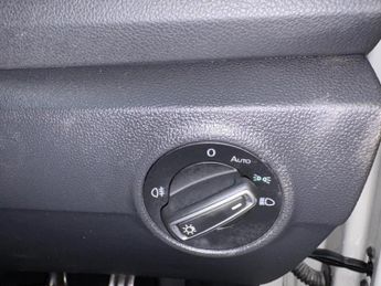 VOLKSWAGEN T-ROC 1.5 TSI R-Line DSG Euro 6 (s/s) 5dr