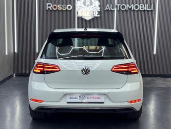 VOLKSWAGEN E-GOLF 35.8kWh e-Golf Auto 5dr