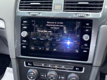 VOLKSWAGEN GOLF 35.8kWh e-Golf Auto 5dr