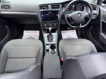 VOLKSWAGEN E-GOLF 35.8kWh e-Golf Auto 5dr